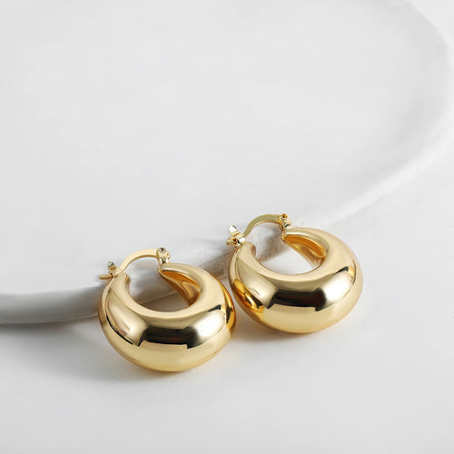 Crescent Moon Gold Earring