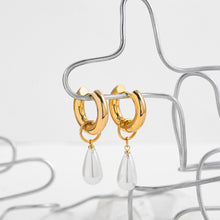Load image into Gallery viewer, Teardrops Pearl Earring