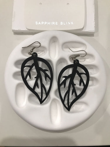 Boho Leaf Black Earring