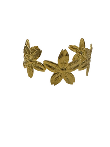 Flowy Gold Bangle