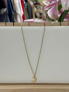 Pendant Charm II Gold Necklace