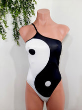 Load image into Gallery viewer, Sleeveless Tai Chi Print Stretchy Bodysuits Black