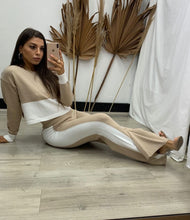 Load image into Gallery viewer, Knit Pants Relaxed Fit Style Mocha