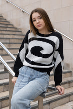 Load image into Gallery viewer, Graphic Drop Pattern Knit Jumper Black